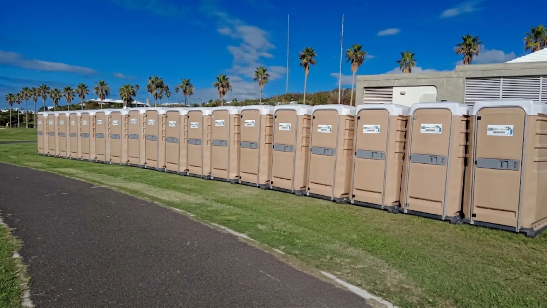Royal Throne Room portable restroom units in Bermuda